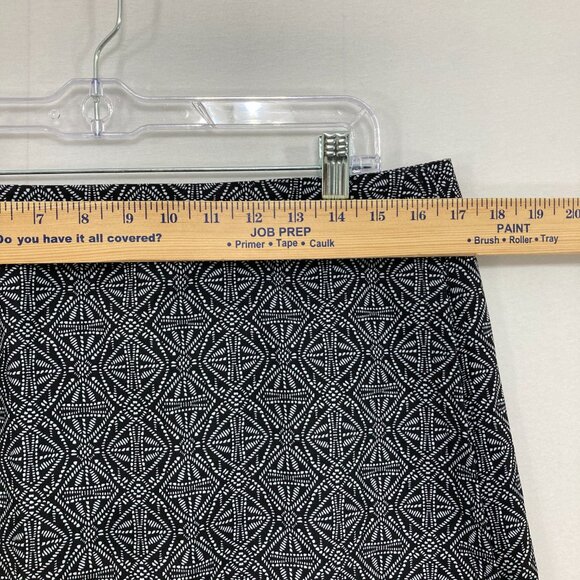 New Ripskirt Hawaii Large Navy Abstract Pattern Pocket Mini Skirt Active - Picture 6 of 10